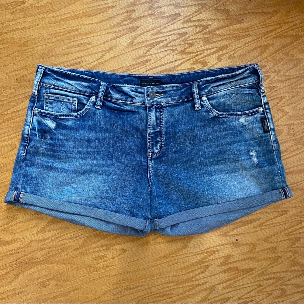 Silver Jeans Elyse Shorts W34/L4